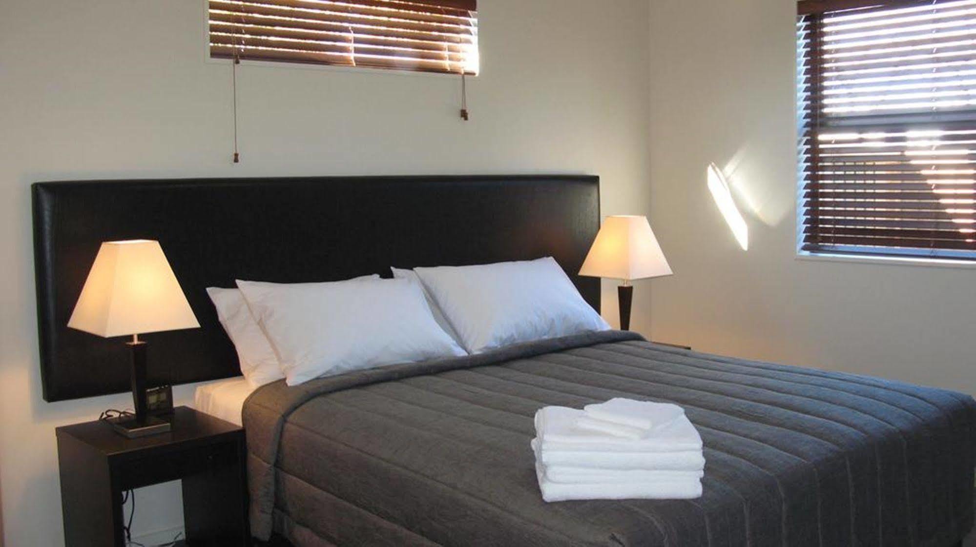 Pegasus Gateway Motels & Apartments Rangiora Luaran gambar